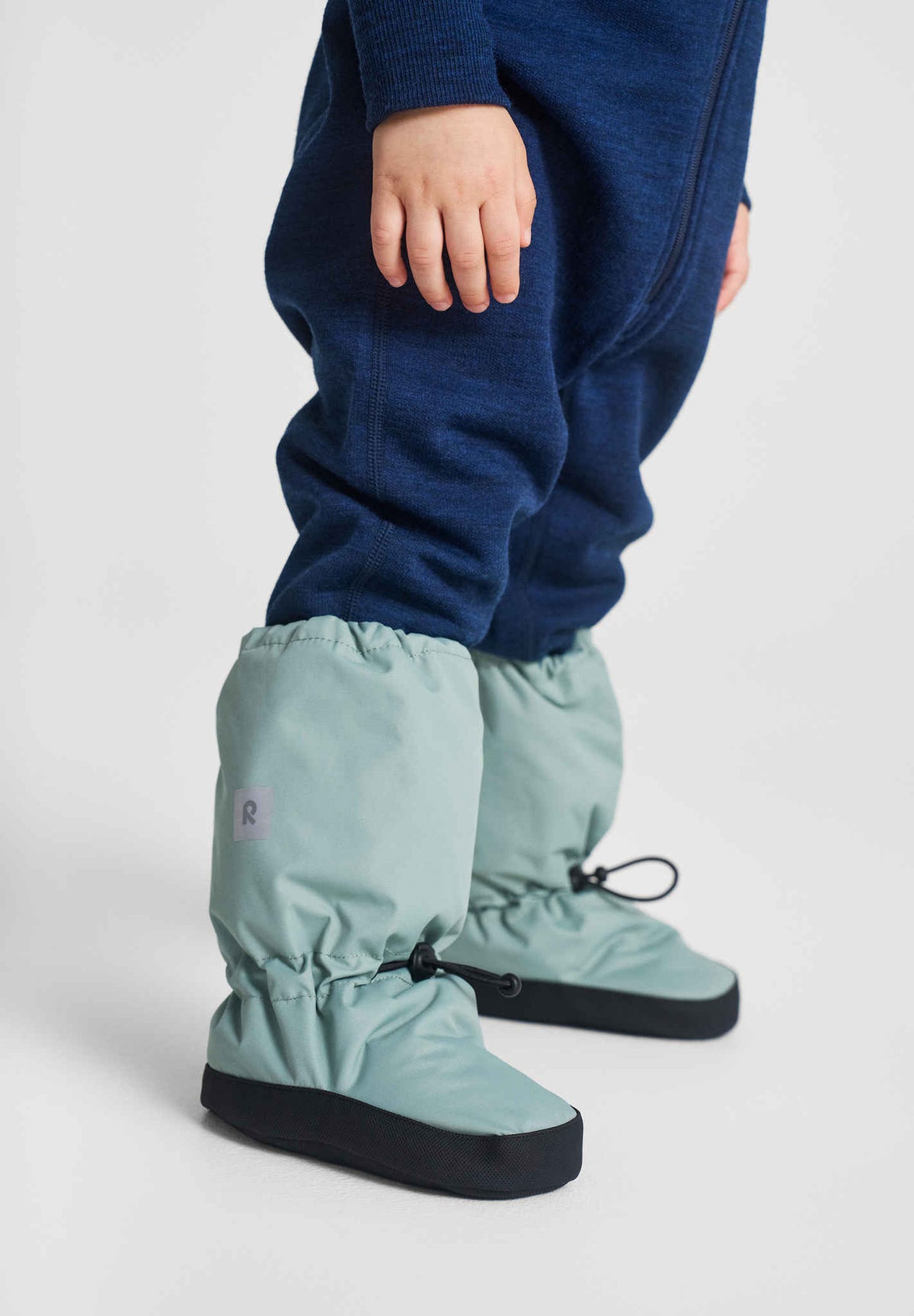 Reima Anturoin ReimaTec Winter Booties for Babies – Stone Green – Close-up