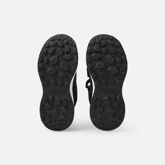 Reima Hiivin Black – Packshot: Sole View
