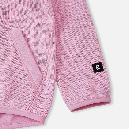 Reima Hopper Kids' Light Heather Fleece Jacket: Close-up of the Pocket and Sleeve