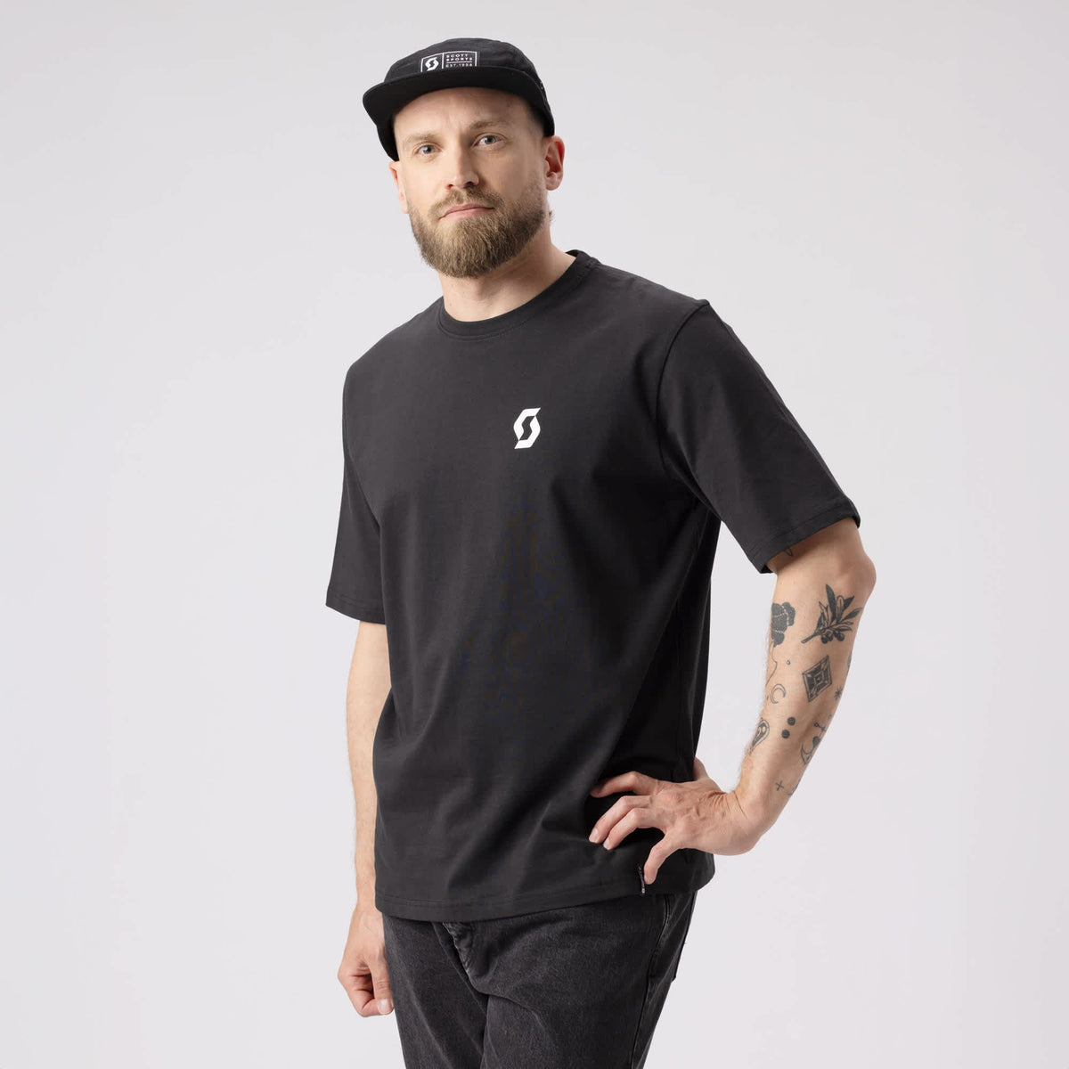 SCOTT Authentic Kurzarmshirt Herren - Kurzarmshirts bei PeakStyle
