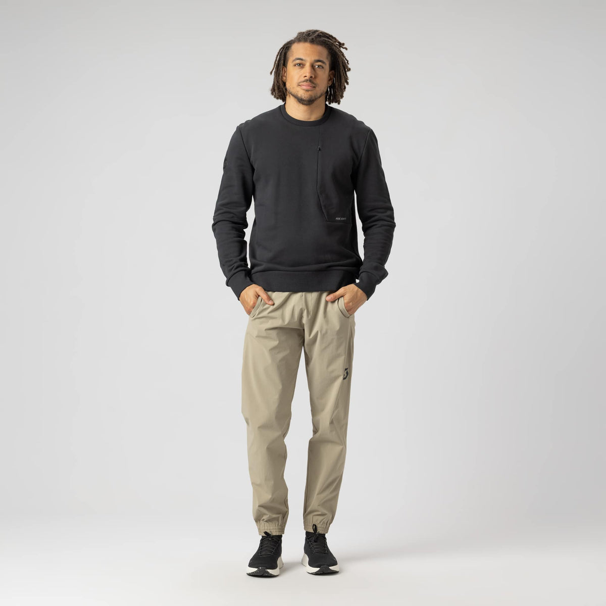 SCOTT crewneck for men - sweaters at PeakStyle