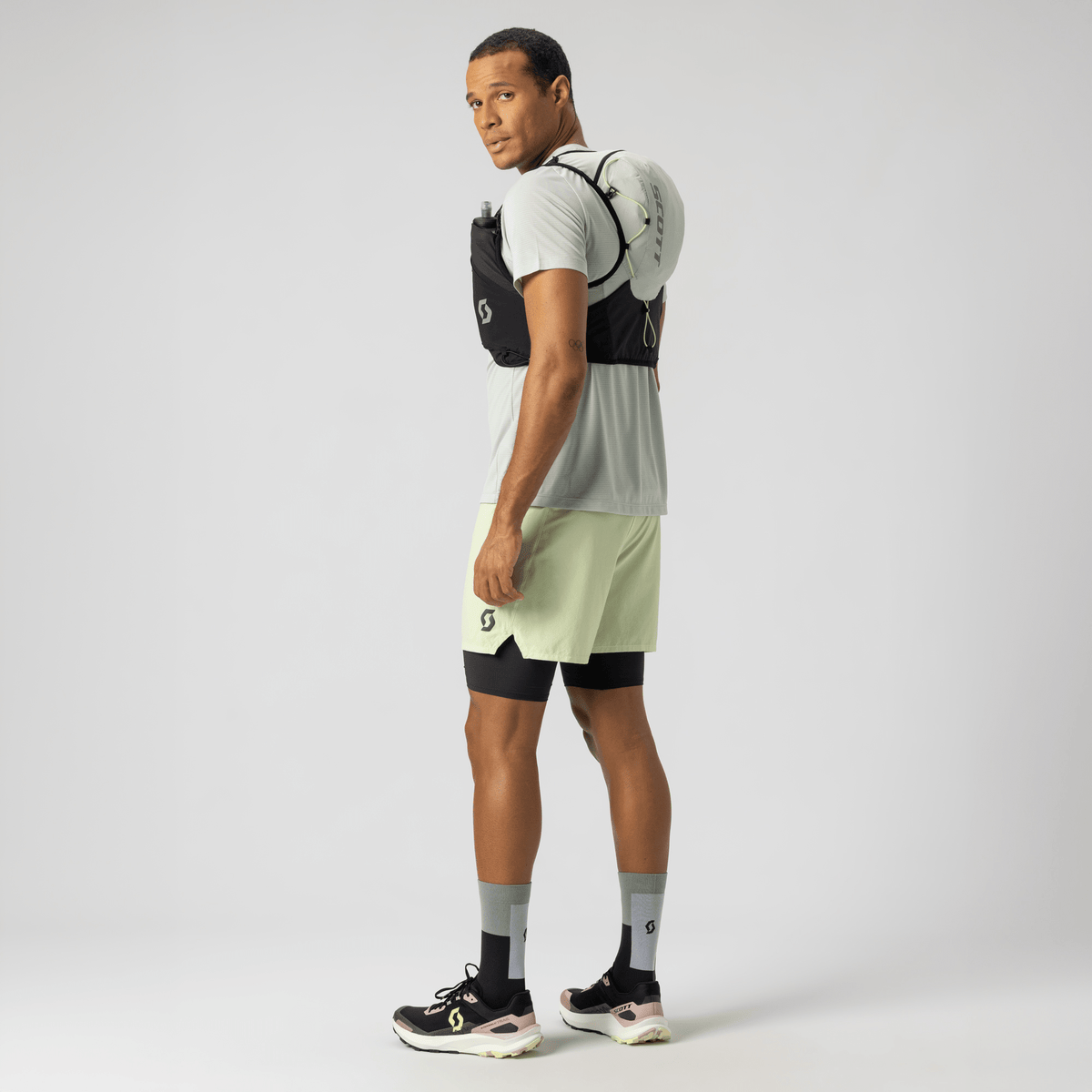 SCOTT Endurance TR' 6 Trail Running Backpack – Product Studio Shot 2