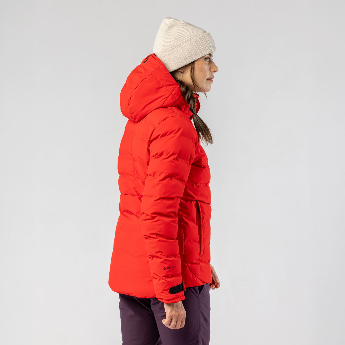 Veste de sports d'hiver SCOTT Ultimate Warm pour femme, couleur Cocoa Red – Vue détaillée et style de vie 1