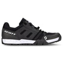 Scott M SPORT CRUS - R FLAT LACE SHOE - Black - White 40 Fahrradschuhe - PeakStyle