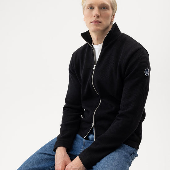 Albrekt Fullzip WP – Black – Herstelleransicht