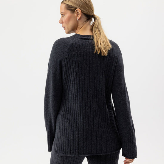 Kristina Raglan – Black Melange – Herstelleransicht